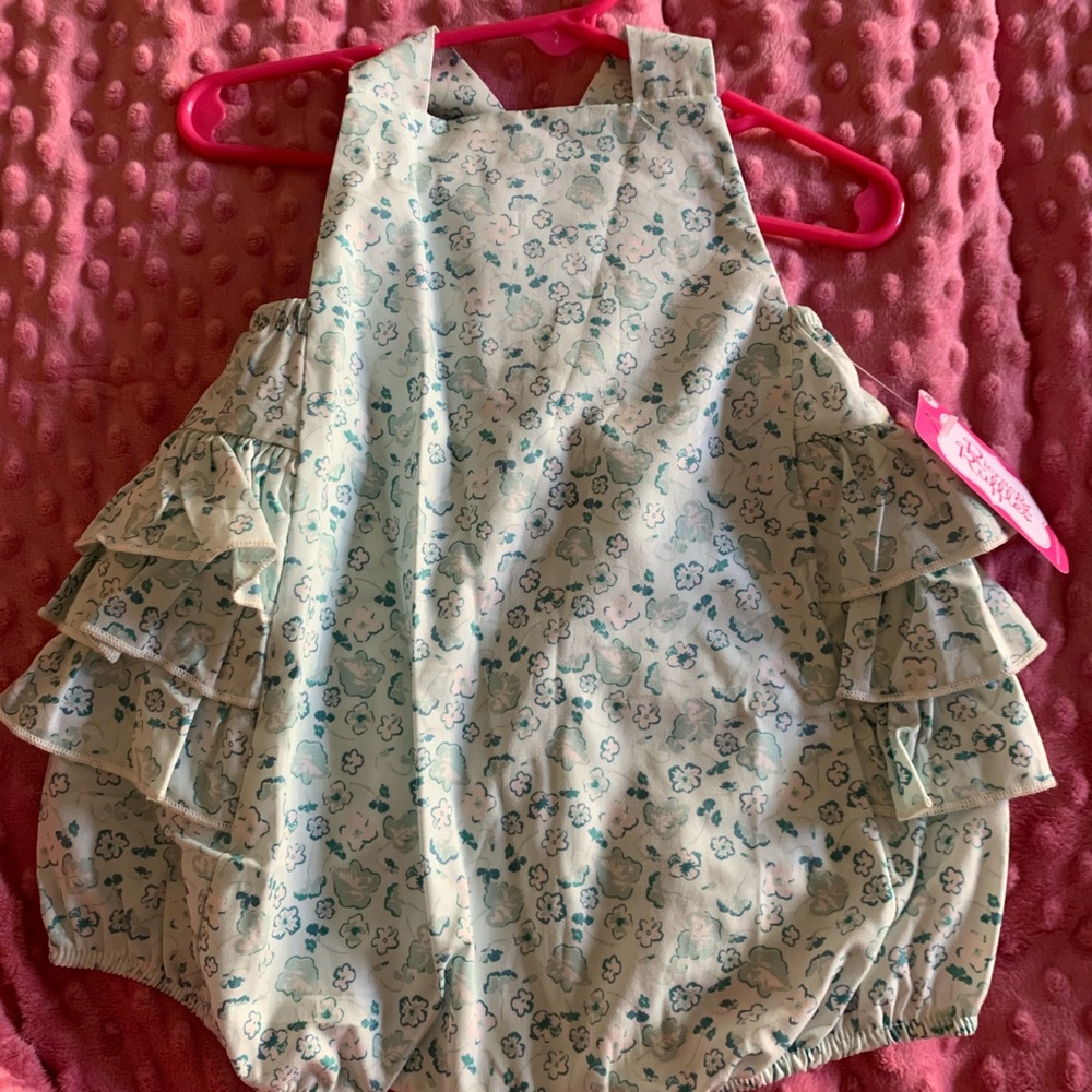 RicRac and Ruffles 12m bubble NWT